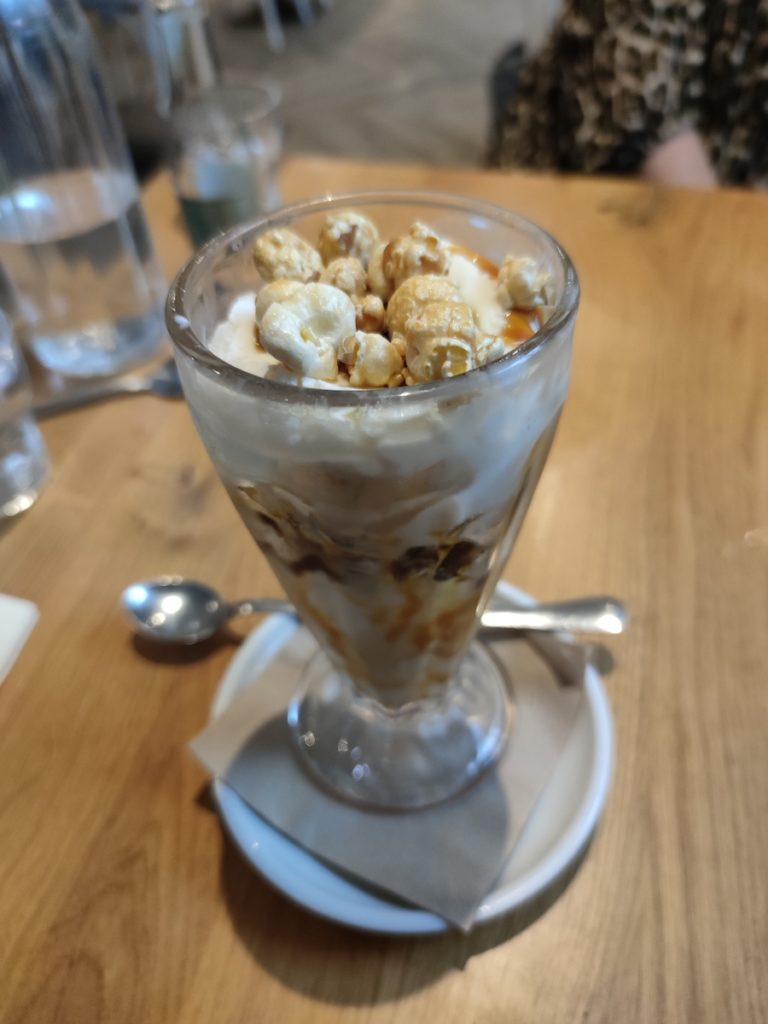 Toffee Sundae