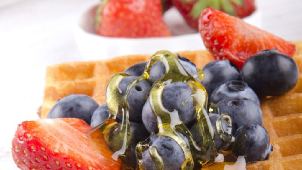 breakfast waffles 179656049