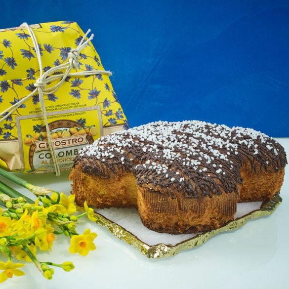 Colomba Cake with Limoncello and Dark Chocolate Lazzaroni 2 1944x