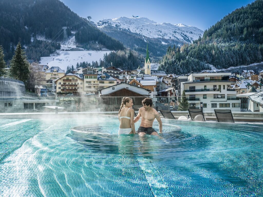 Silvretta Spa roof pool