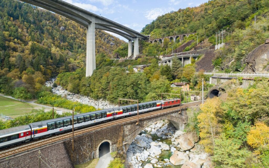 gotthard panorama express