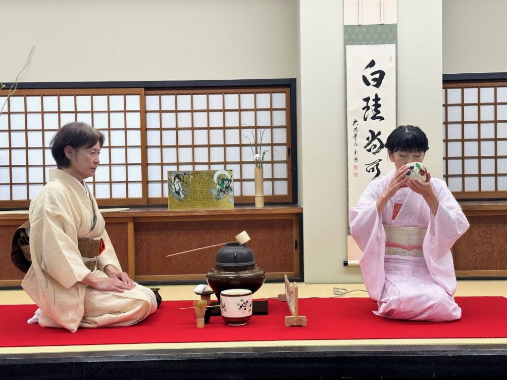 Kyoto Guide Tea Chado Lesson