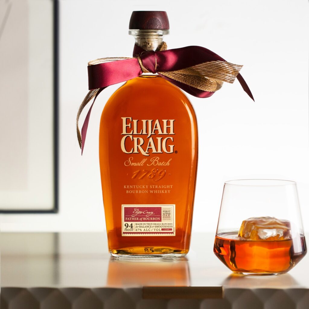 Elijah Craig Small Batch serve