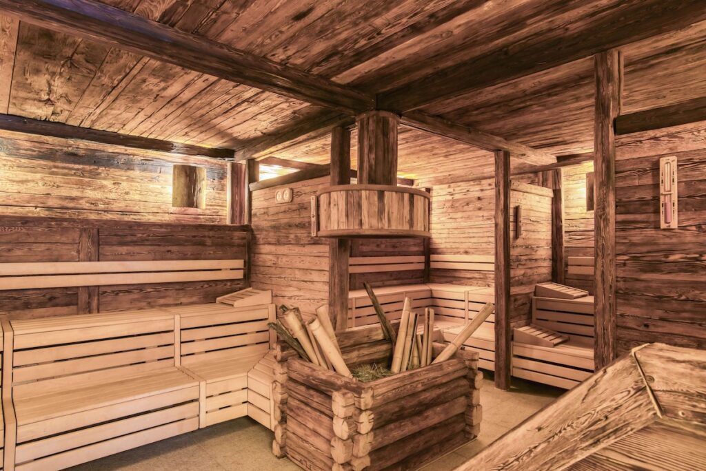 grand hotel des bains wood sauna